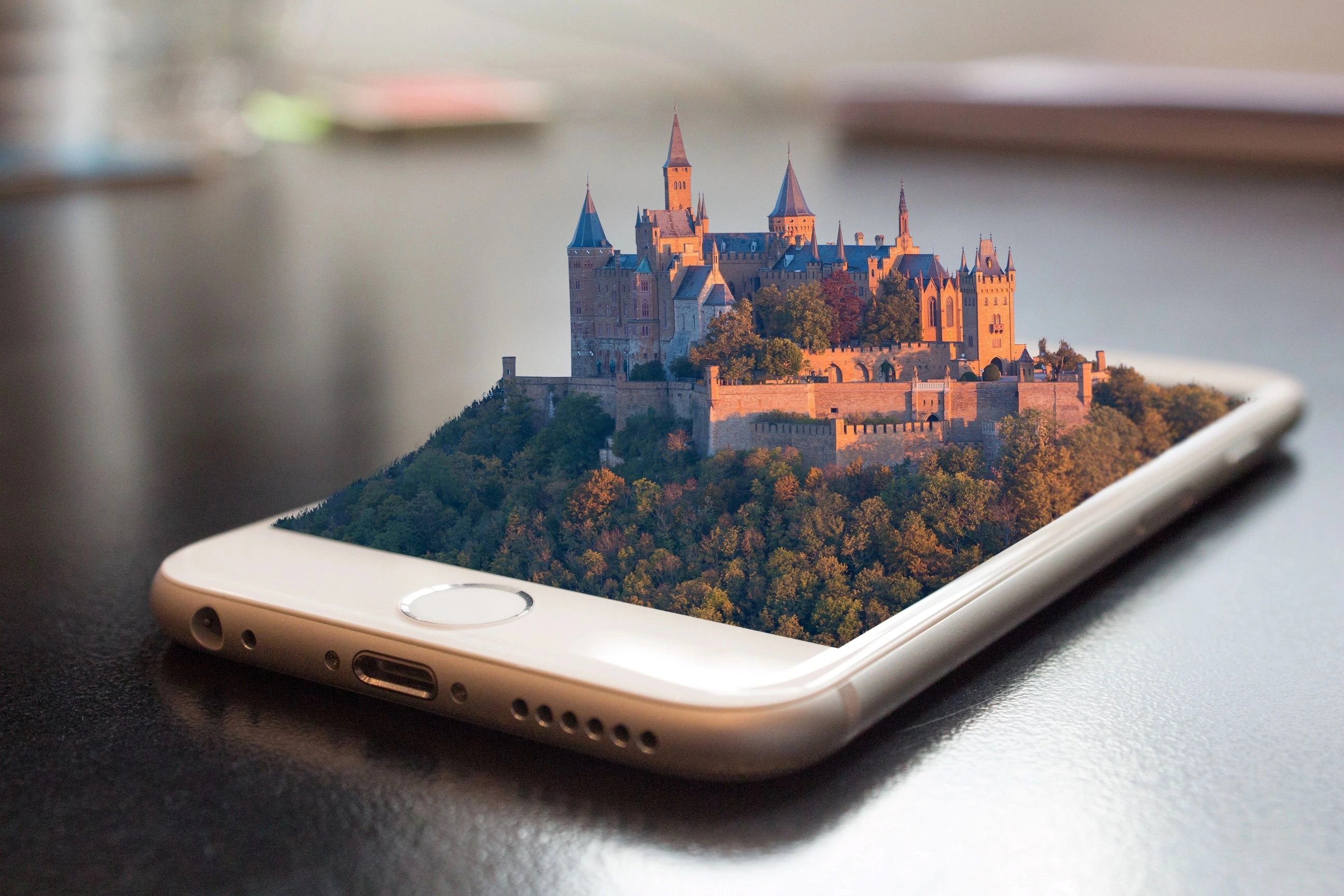 Creative industries and digital media innovation